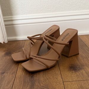 Abound Women's nude Strappy Block Heels